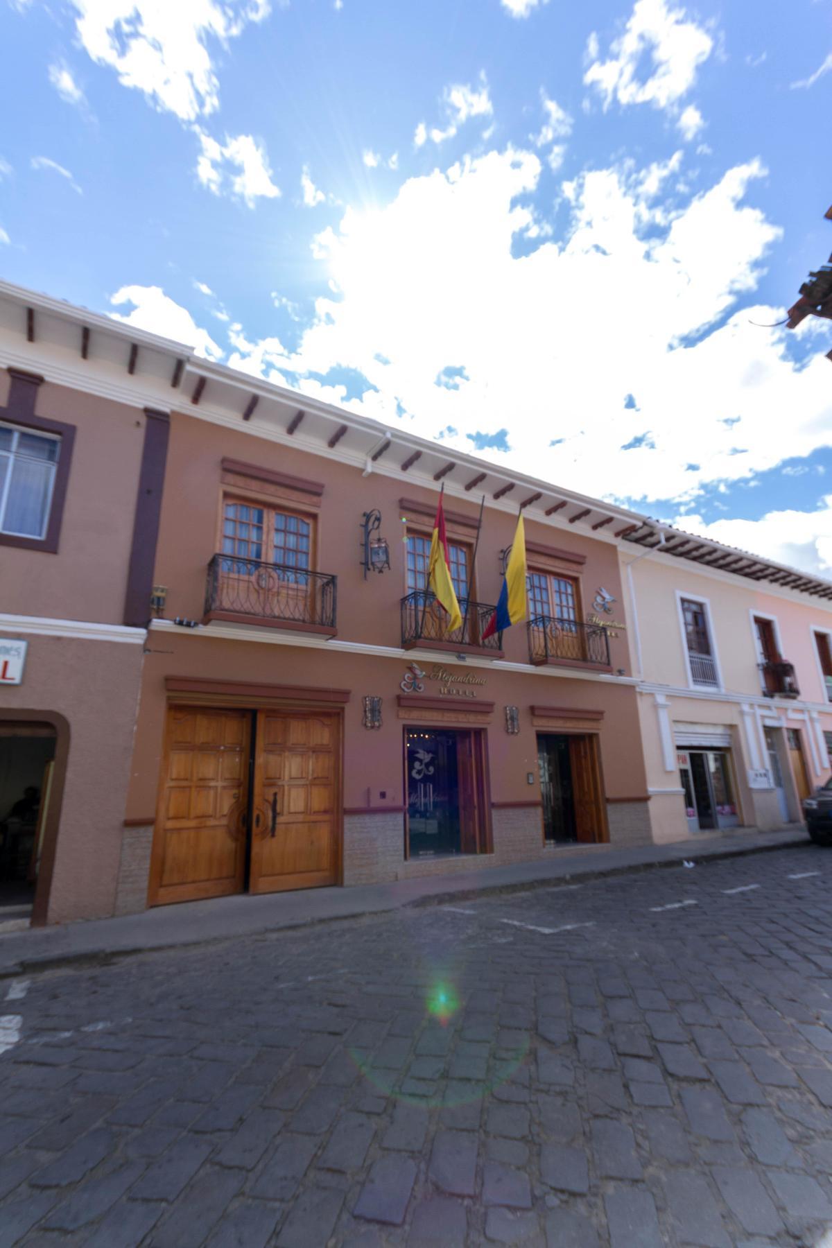 Alejandrina Hotel Cuenca Exterior photo